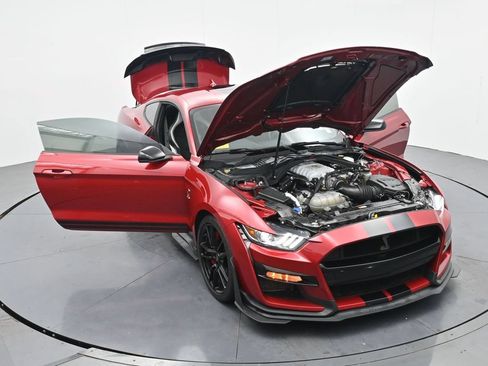 Used 2020 Ford Mustang Shelby GT500 w/ Technology Package RWD image 35