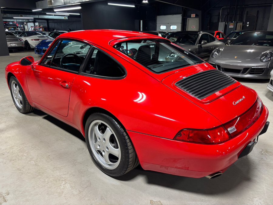 Used 1995 Porsche 911 Carrera 4 AWD/4WD image 8