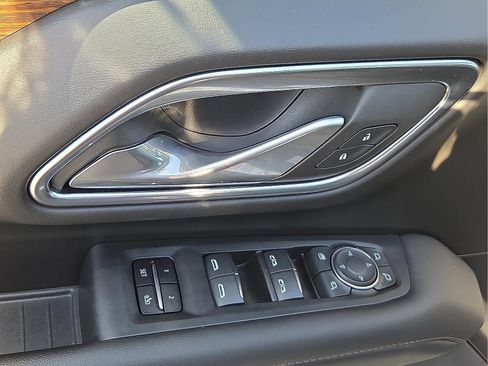 Certified 2024 Chevrolet Tahoe High Country w/ Premium Package 2 image 14