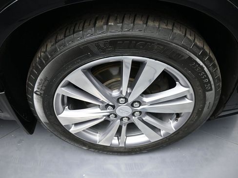 Used 2024 Cadillac XT6 Premium Luxury image 13