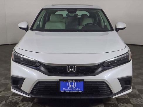 Used 2024 Honda Civic EX-L image 11
