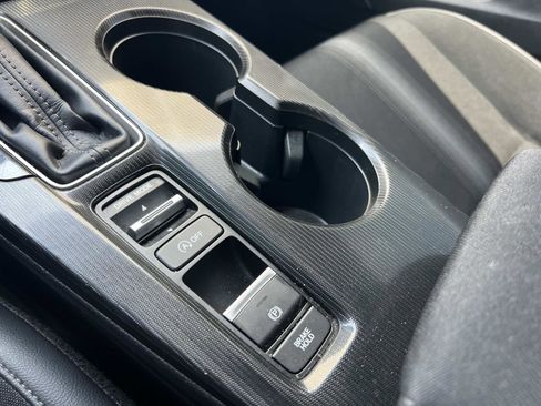 Used 2024 Honda Civic Sport image 16