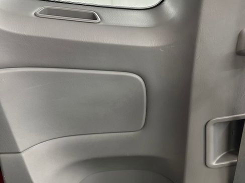 Used 2015 Toyota Tacoma 2WD Access Cab w/ Convenience Package image 13