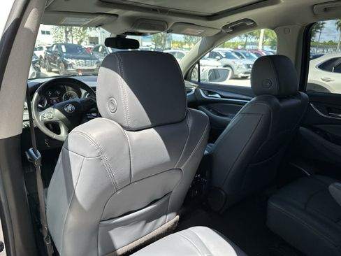 Used 2020 Buick Enclave Essence w/ Trailering Package, 5000 lbs. AWD/4WD image 17