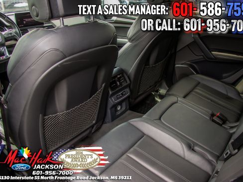 Used 2018 Audi SQ5 Premium Plus w/ S Sport Package AWD/4WD image 8