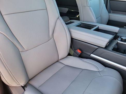 New 2026 Toyota Tundra Limited image 10