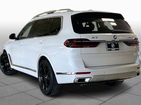 New 2026 BMW X7 xDrive40i image 12
