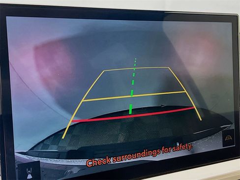 Used 2024 Toyota Tacoma TRD Off-Road image 13