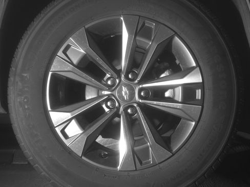 Used 2025 Chevrolet Equinox LT image 15