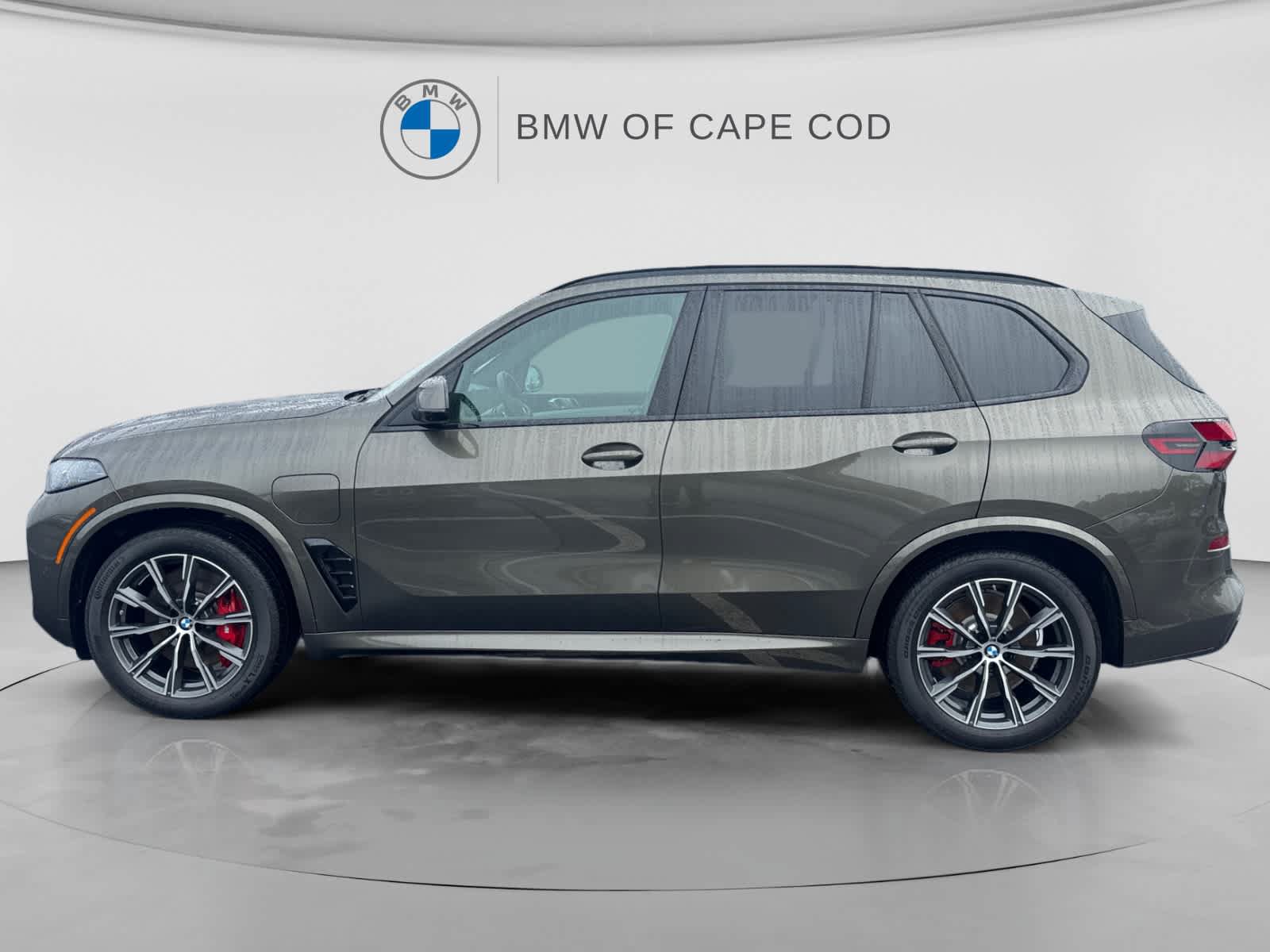 Used 2026 BMW X5 xDrive50e w/ M Sport Package AWD/4WD image 4