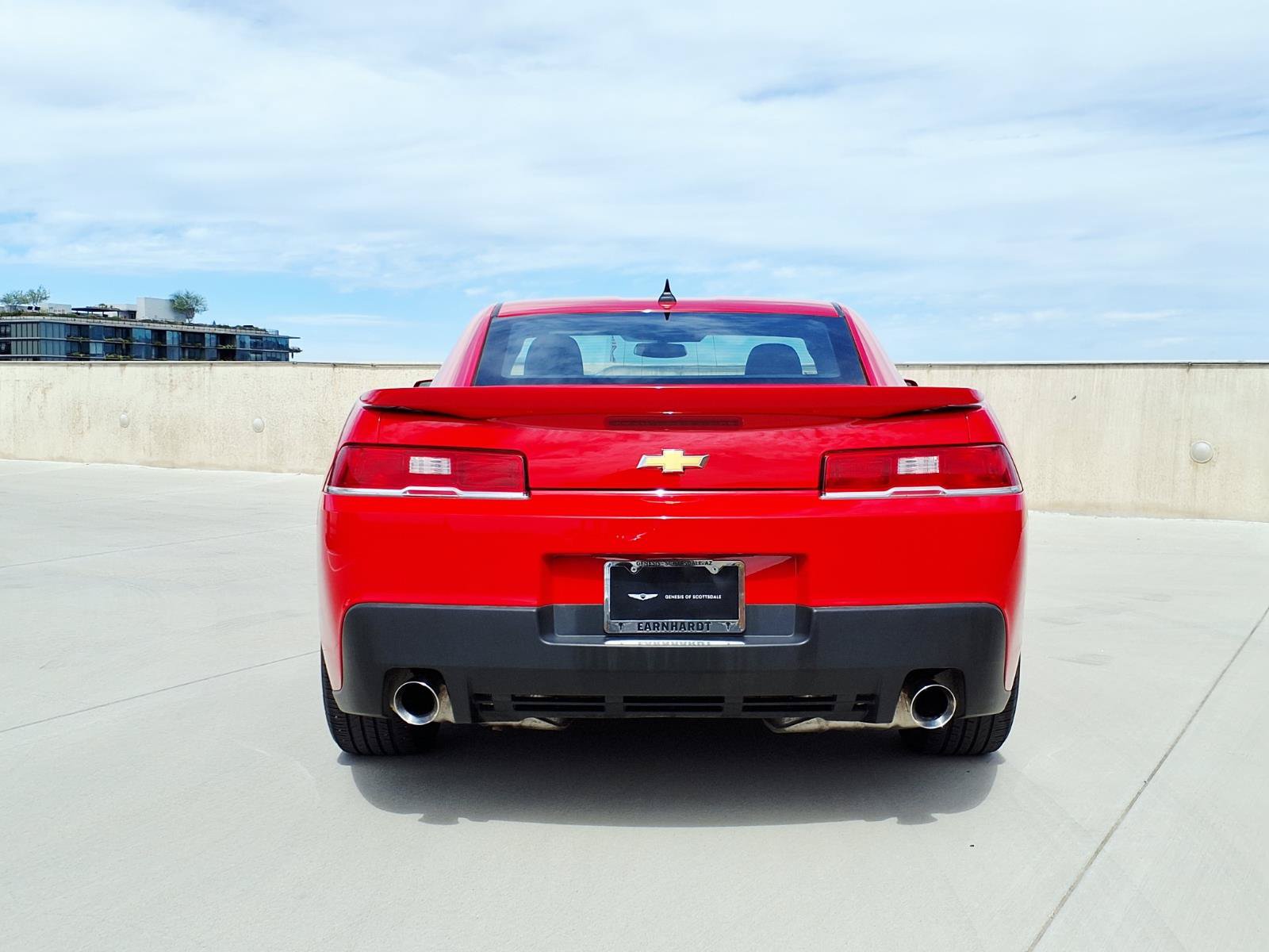Used 2015 Chevrolet Camaro LT w/ 1LT Preferred Package RWD image 4