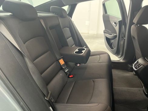 Used 2024 Chevrolet Malibu LT image 16