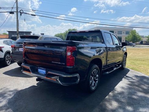 Used 2023 Chevrolet Silverado 1500 LT AWD/4WD image 4