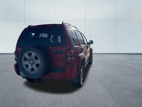 Used 2005 Jeep Liberty Limited image 7