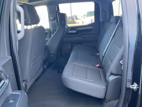 Used 2024 Chevrolet Silverado 1500 LT image 25