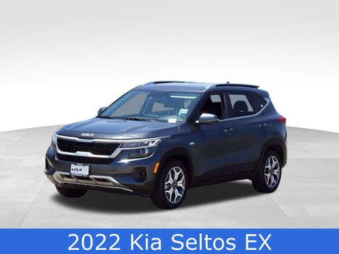 Used 2022 Kia Seltos EX AWD/4WD image 1