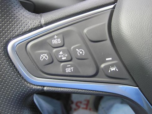 Used 2023 Chevrolet Malibu LS image 12