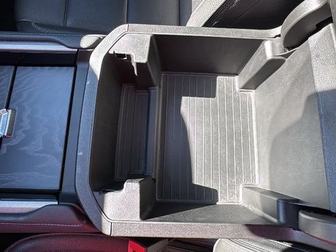Certified 2023 GMC Yukon XL Denali AWD/4WD image 25