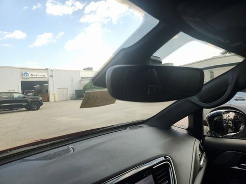 New 2026 Chrysler Pacifica Limited w/ S Appearance Package image 14