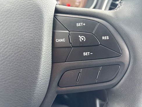 Used 2022 Jeep Cherokee Trailhawk w/ Comfort/Convenience Group AWD/4WD image 26
