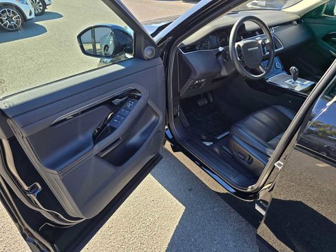 Used 2020 Land Rover Range Rover Evoque S image 21