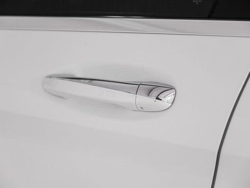 Used 2021 Mercedes-Benz C 300 Sedan w/ Premium Package image 43