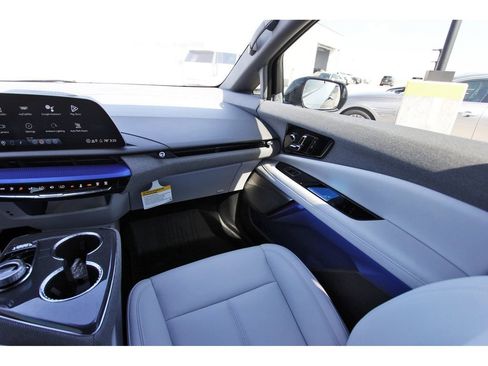 New 2026 Cadillac Optiq Luxury 1 image 10