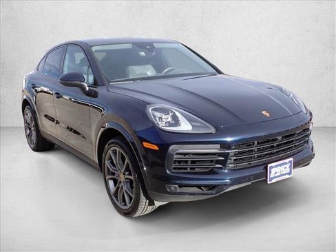 Used 2021 Porsche Cayenne image 6