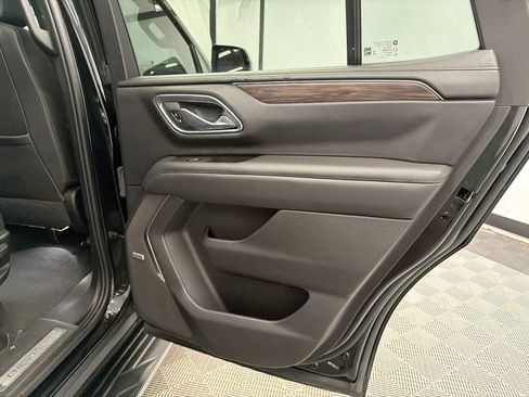 Used 2023 Chevrolet Tahoe LT w/ LT Signature Plus Package image 17