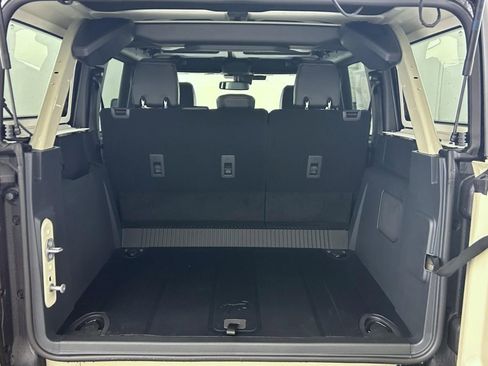 New 2025 Ford Bronco Badlands image 21