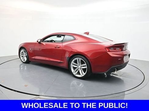 Used 2016 Chevrolet Camaro LT RWD image 5