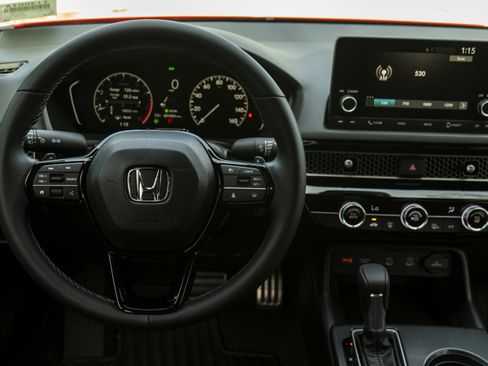 Used 2026 Honda Civic Sport image 19