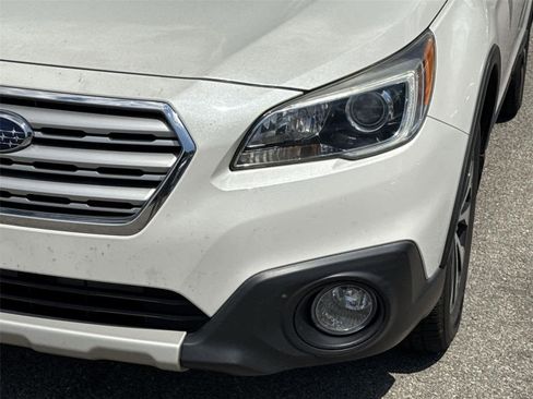 Used 2016 Subaru Outback 3.6R Limited AWD/4WD image 9