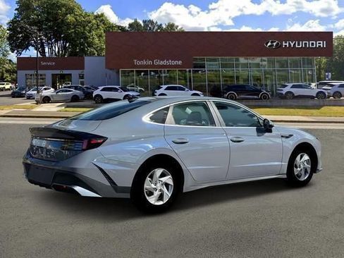 New 2026 Hyundai Sonata SE FWD image 7