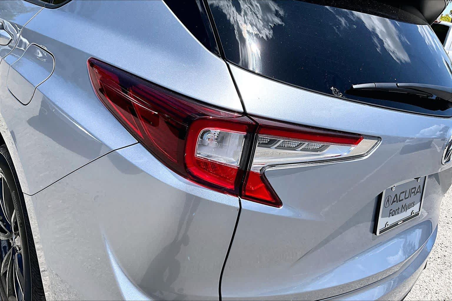 Used 2026 Acura RDX SH-AWD image 14