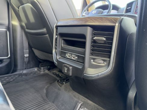 Used 2020 RAM 1500 Laramie image 30