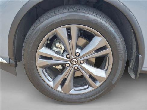 Used 2021 Nissan Murano Platinum w/ Cargo Package FWD image 7