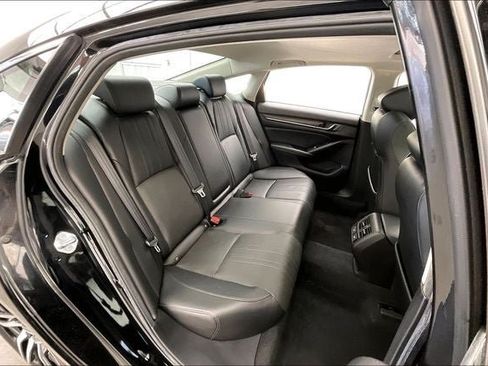 Certified 2021 Honda Accord Touring image 19