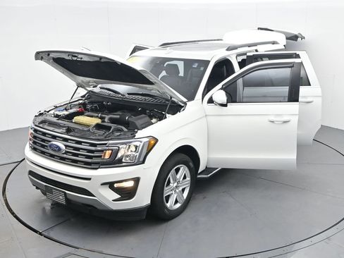 Used 2020 Ford Expedition Max XLT w/ Equipment Group 202A image 43