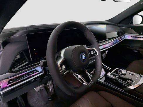 New 2026 BMW 750e xDrive w/ Executive Package AWD/4WD image 9