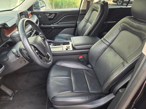Used 2024 Lincoln Aviator Reserve AWD/4WD image 25