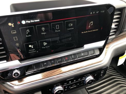 New 2025 GMC Sierra 1500 Elevation AWD/4WD image 24