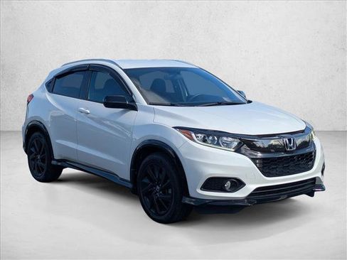 Used 2021 Honda HR-V Sport image 3