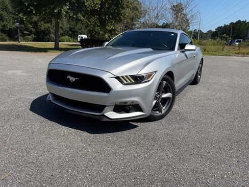 Used 2016 Ford Mustang Coupe w/ Equipment Group 051A image 29