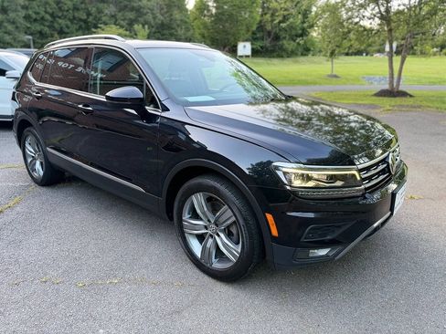 Used 2019 Volkswagen Tiguan SEL Premium AWD/4WD image 8