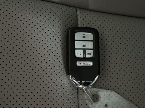 Used 2023 Honda Passport EX-L image 27