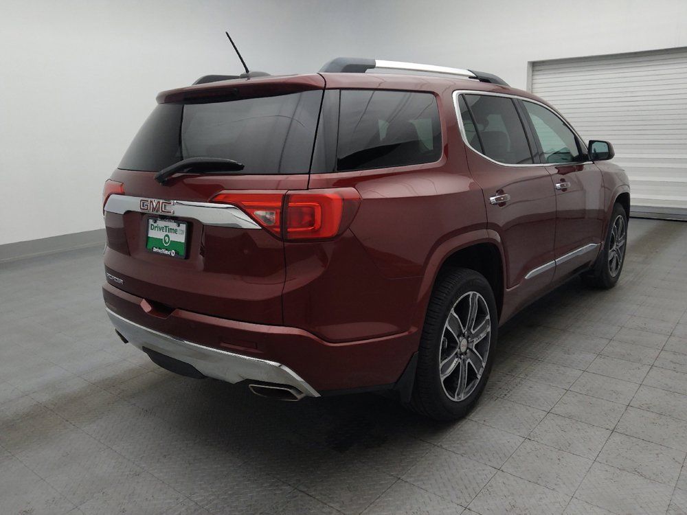 Used 2017 GMC Acadia Denali w/ Technology Package FWD image 9