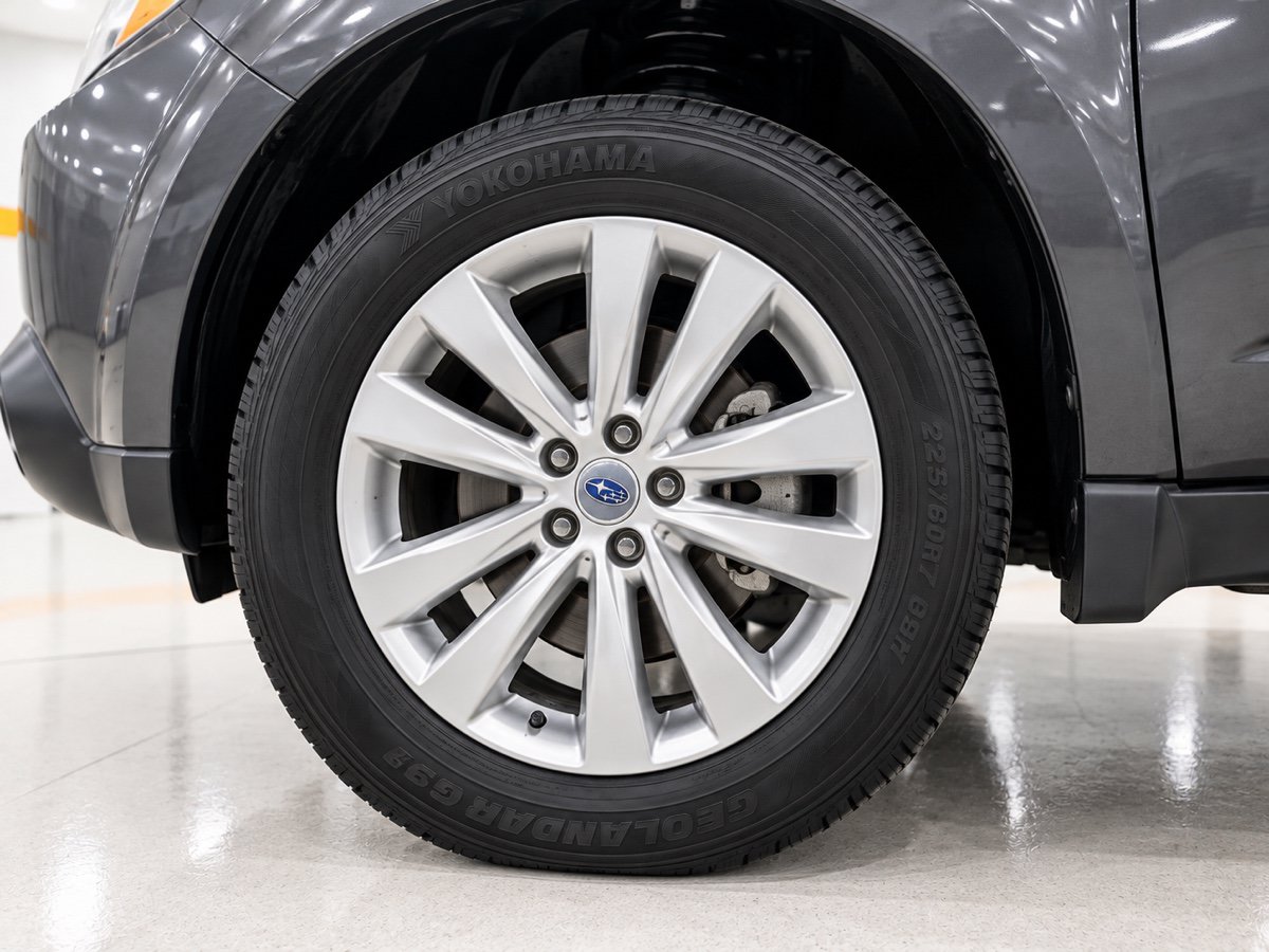 Used 2013 Subaru Forester 2.5X Premium AWD/4WD image 9