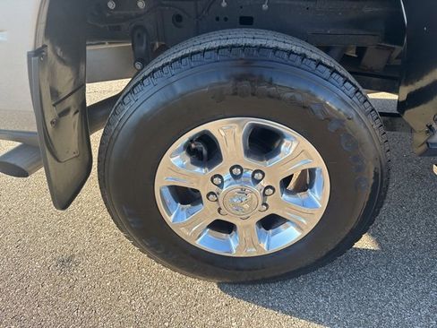 Used 2022 RAM 2500 Big Horn image 27