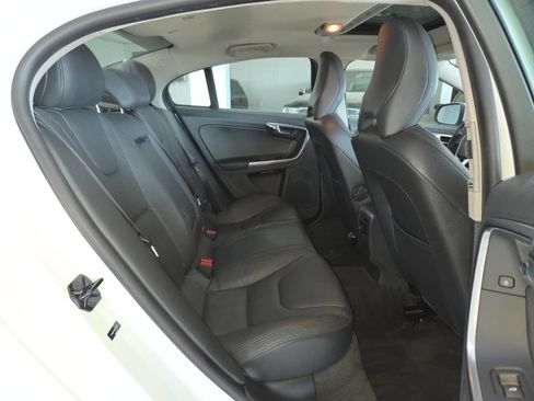 Used 2012 Volvo S60 T5 w/ Climate Pkg FWD image 24